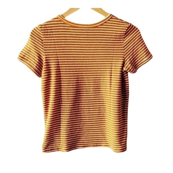 American Eagle Striped Crewneck T-Shirt. Dark Yellow/Gold, White. Size XS​​​ - Picture 3 of 7